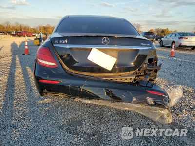 Zdjęcie 6 z 12 samochodu: 2017 MERCEDES-BENZ E 300 4MATIC VIN:WDDZF4KBXHA240177 - miniatura