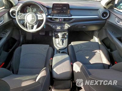 Zdjęcie 8 z 11 samochodu: 2024 KIA FORTE LX VIN:3KPF24AD2RE780357 - miniatura
