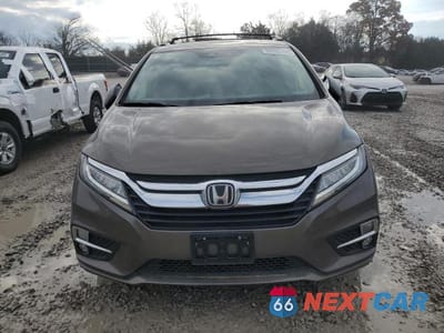 Piąte zdjęcie samochodu w środku: 2018 HONDA ODYSSEY ELITE VIN:5FNRL6H9XJB081273 - miniatura