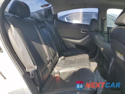 Zdjęcie 10 z 12 samochodu: 2014 HYUNDAI ELANTRA SE VIN:5NPDH4AE1EH495041 - miniatura