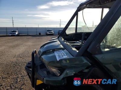 Zdjęcie 9 z 11 samochodu: 2024 CAN-AM DEFENDER DPS CAB HD9 VIN:3JBUFAP40RK001219 - miniatura