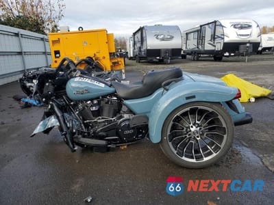 Trzecie zdjęcie samochodu z tyłu: 2024 HARLEY DAVIDSON FLTRT VIN:1HD1MFP16RB859068 - miniatura