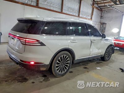 Trzecie zdjęcie samochodu z tyłu: 2021 LINCOLN AVIATOR RESERVE VIN:5LM5J7XC2MGL07428 - miniatura