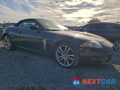 Czwarte zdjęcie samochodu z boku: 2008 JAGUAR XKR VIN:SAJWA44C589B26157 - miniatura