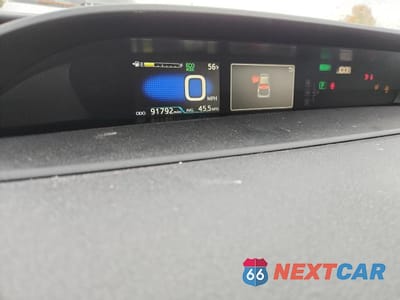 Zdjęcie 9 z 12 samochodu: 2019 TOYOTA PRIUS VIN:JTDKARFU7K3093668 - miniatura