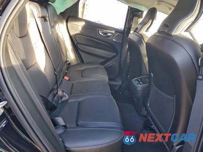 Zdjęcie 11 z 14 samochodu: 2023 VOLVO XC60 ULTIMATE VIN:YV4L12RA2P1392899 - miniatura