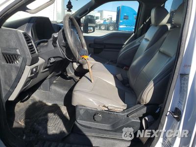 Zdjęcie 7 z 12 samochodu: 2019 FORD F550 SUPER DUTY FLATBED TRUCK VIN:1FDUF5HT7KDA06476 - miniatura