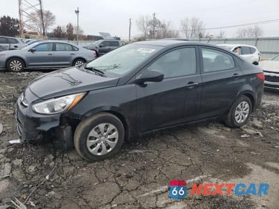 2017 HYUNDAI ACCENT SE KMHCT4AE1HU338738 - główne zdjęcie licytacji z USA - miniatura