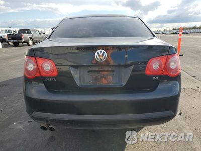 Zdjęcie 6 z 12 samochodu: 2005 VOLKSWAGEN NEW JETTA 2.5L OPTION PACKAGE 1 VIN:3VWSF71K45M601929 - miniatura