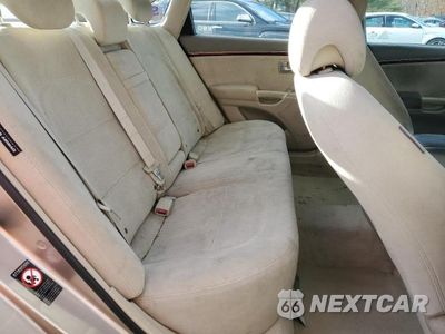 Zdjęcie 10 z 11 samochodu: 2007 HYUNDAI AZERA GLS VIN:KMHFC46D57A234718 - miniatura