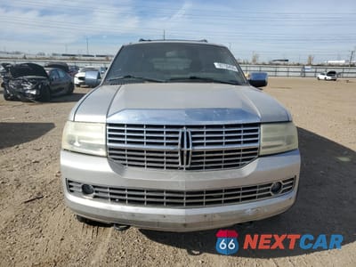 Piąte zdjęcie samochodu w środku: 2007 LINCOLN NAVIGATOR VIN:5LMFU28527LJ01293 - miniatura