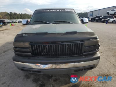 Piąte zdjęcie samochodu w środku: 1999 CHEVROLET SILVERADO C1500 VIN:2GCEC19T8X1179953 - miniatura