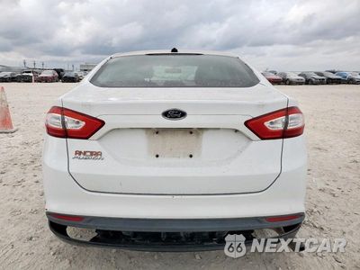Zdjęcie 6 z 12 samochodu: 2014 FORD FUSION S VIN:1FA6P0G75E5395561 - miniatura