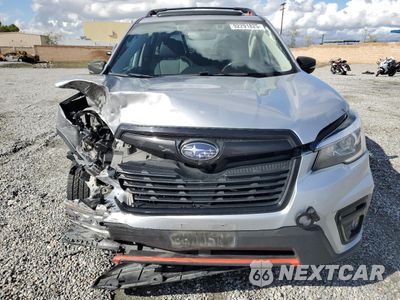 Piąte zdjęcie samochodu w środku: 2019 SUBARU FORESTER SPORT VIN:JF2SKAPC9KH471501 - miniatura