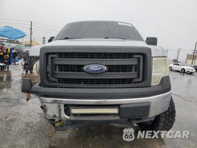 Piąte zdjęcie samochodu w środku: 2013 FORD F-150 SUPERCREW VIN:1FTFW1EF1DKD30106 - miniatura