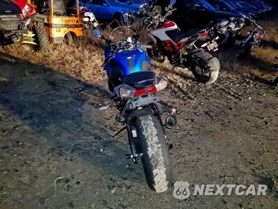 Czwarte zdjęcie samochodu z boku: 2023 SUZUKI GSX-R600 VIN:JS1GN7FA8P7100433 - miniatura