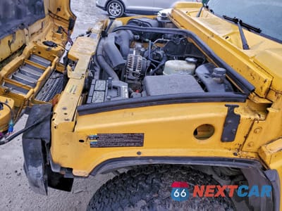 Zdjęcie 12 z 14 samochodu: 2005 HUMMER H2 VIN:5GRGN23U75H132545 - miniatura