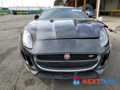 Piąte zdjęcie samochodu w środku: 2015 JAGUAR F-TYPE S VIN:SAJWA6BC7F8K11533 - miniatura