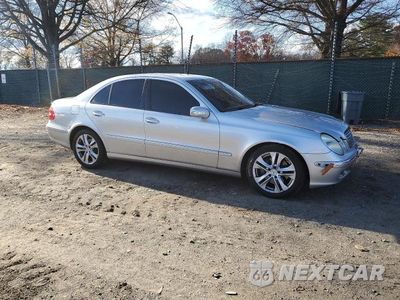 Czwarte zdjęcie samochodu z boku: 2003 MERCEDES-BENZ E 500 VIN:WDBUF70JX3A149823 - miniatura