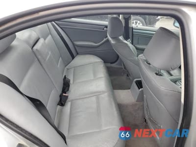 Zdjęcie 10 z 13 samochodu: 2000 BMW 323 I VIN:WBAAM3343YCB22208 - miniatura