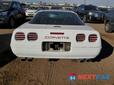 Zdjęcie 6 z 11 samochodu: 1994 CHEVROLET CORVETTE VIN:1G1YY22P3R5110101 - miniatura