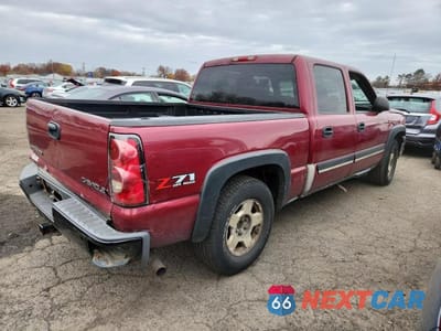Trzecie zdjęcie samochodu z tyłu: 2005 CHEVROLET SILVERADO K1500 VIN:2GCEK13T451217025 - miniatura
