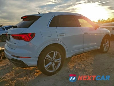 Trzecie zdjęcie samochodu z tyłu: 2022 AUDI Q3 PREMIUM PLUS S LINE 45 VIN:WA1EECF35N1149381 - miniatura