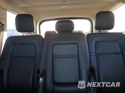 Zdjęcie 10 z 16 samochodu: 2023 LINCOLN AVIATOR RESERVE VIN:5LM5J7XC4PGL20444 - miniatura