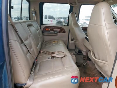 Zdjęcie 10 z 12 samochodu: 2001 FORD F250 SUPER DUTY VIN:1FTNW20FX1EC17984 - miniatura