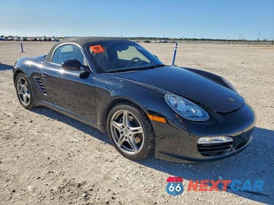 Czwarte zdjęcie samochodu z boku: 2012 PORSCHE BOXSTER VIN:WP0CA2A83CS710349 - miniatura