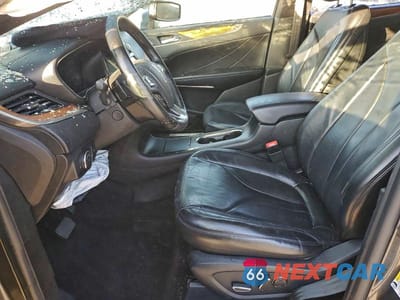 Zdjęcie 7 z 14 samochodu: 2018 LINCOLN MKC SELECT VIN:5LMCJ2C97JUL08298 - miniatura