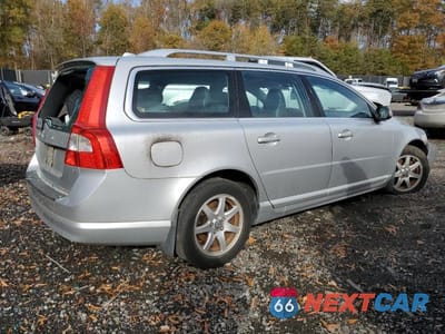 Trzecie zdjęcie samochodu z tyłu: 2010 VOLVO V70 3.2 VIN:YV1982BW9A1164169 - miniatura