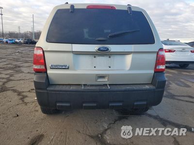 Zdjęcie 6 z 14 samochodu: 2011 FORD ESCAPE XLT VIN:1FMCU0D77BKC22742 - miniatura