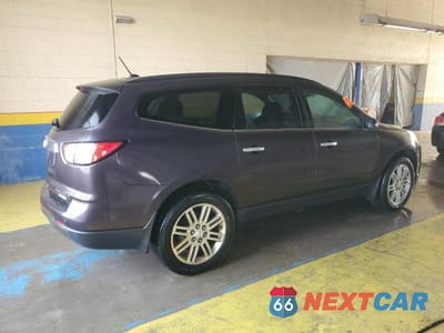 Trzecie zdjęcie samochodu z tyłu: 2015 CHEVROLET TRAVERSE LT VIN:1GNKRGKD3FJ129190 - miniatura