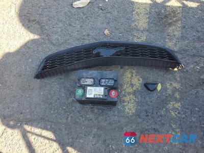 Zdjęcie 12 z 12 samochodu: 2012 FORD MUSTANG VIN:1ZVBP8AM8C5271283 - miniatura