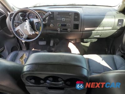 Zdjęcie 8 z 12 samochodu: 2013 GMC SIERRA K1500 SLE VIN:3GTP2VE71DG312292 - miniatura