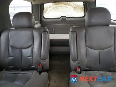 Zdjęcie 10 z 15 samochodu: 2005 GMC YUKON XL DENALI VIN:1GKFK66U65J262063 - miniatura