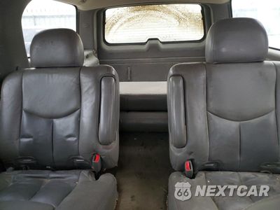 Zdjęcie 10 z 15 samochodu: 2005 GMC YUKON XL DENALI VIN:1GKFK66U65J262063 - miniatura
