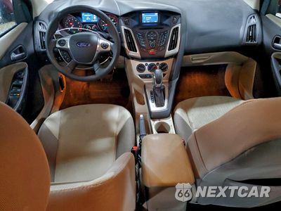 Zdjęcie 8 z 12 samochodu: 2014 FORD FOCUS SE VIN:1FADP3F25EL371125 - miniatura