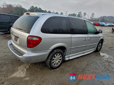 Trzecie zdjęcie samochodu z tyłu: 2002 CHRYSLER TOWN & COUNTRY LXI VIN:2C4GP54L12R550991 - miniatura