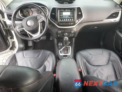 Zdjęcie 8 z 13 samochodu: 2014 JEEP CHEROKEE TRAILHAWK VIN:1C4PJMBS0EW191621 - miniatura