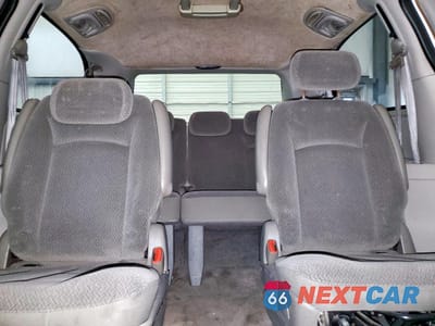 Zdjęcie 10 z 13 samochodu: 2005 DODGE GRAND CARAVAN SXT VIN:2D4GP44L45R162655 - miniatura