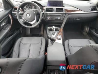 Zdjęcie 8 z 11 samochodu: 2015 BMW 328 XI VIN:WBA3B3G53FNR85624 - miniatura