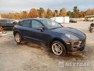 Czwarte zdjęcie samochodu z boku: 2019 PORSCHE MACAN VIN:WP1AA2A54KLB04028 - miniatura