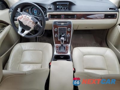 Zdjęcie 8 z 11 samochodu: 2014 VOLVO S80 T6 VIN:YV1902AH9E1179044 - miniatura
