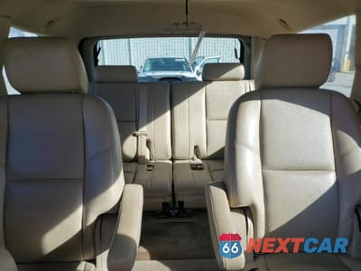 Zdjęcie 10 z 14 samochodu: 2014 GMC YUKON SLT VIN:1GKS1CE07ER100684 - miniatura