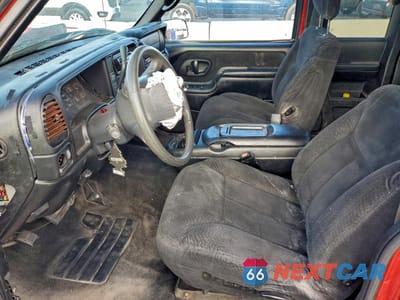 Zdjęcie 7 z 12 samochodu: 1998 CHEVROLET GMT-400 K1500 VIN:2GCEK19R5W1263511 - miniatura