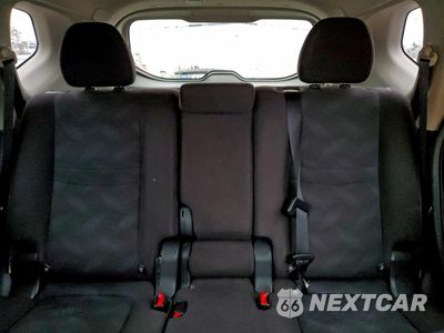 Zdjęcie 10 z 15 samochodu: 2015 NISSAN ROGUE S VIN:KNMAT2MVXFP525256 - miniatura