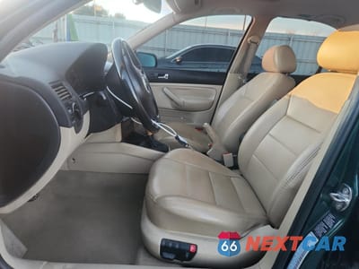 Zdjęcie 7 z 12 samochodu: 2001 VOLKSWAGEN JETTA GLX VIN:3VWTG29MX1M012923 - miniatura