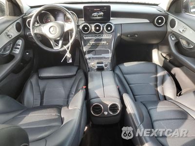 Zdjęcie 8 z 15 samochodu: 2016 MERCEDES-BENZ C 300 VIN:55SWF4JB6GU119469 - miniatura